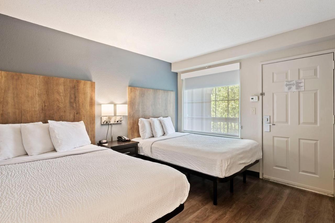 Extended Stay America Select Suites - Charlotte - Airport Экстерьер фото