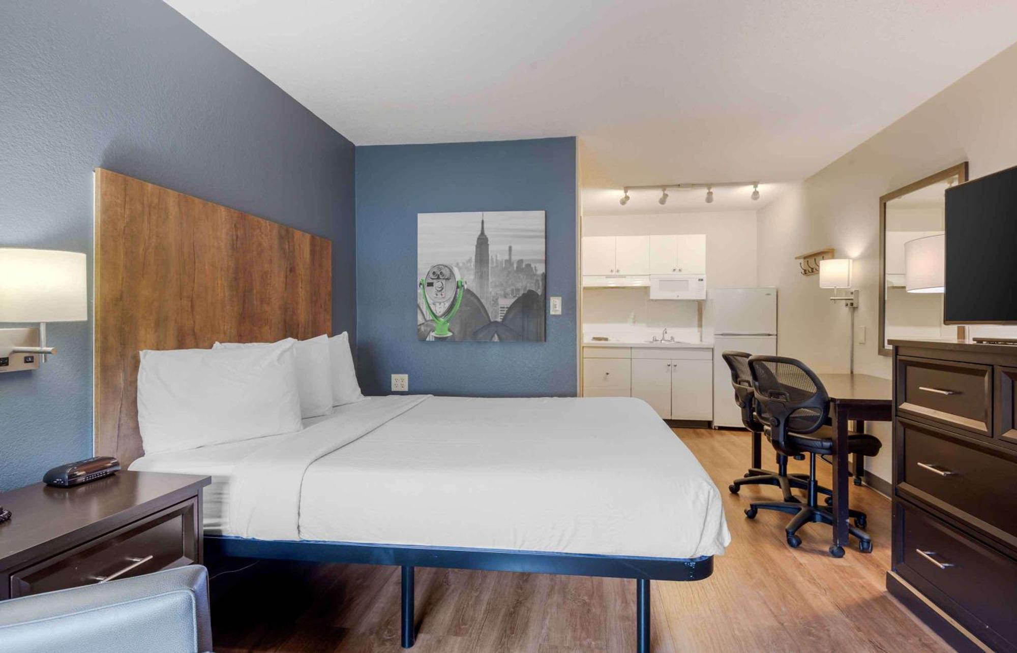 Extended Stay America Select Suites - Charlotte - Airport Экстерьер фото
