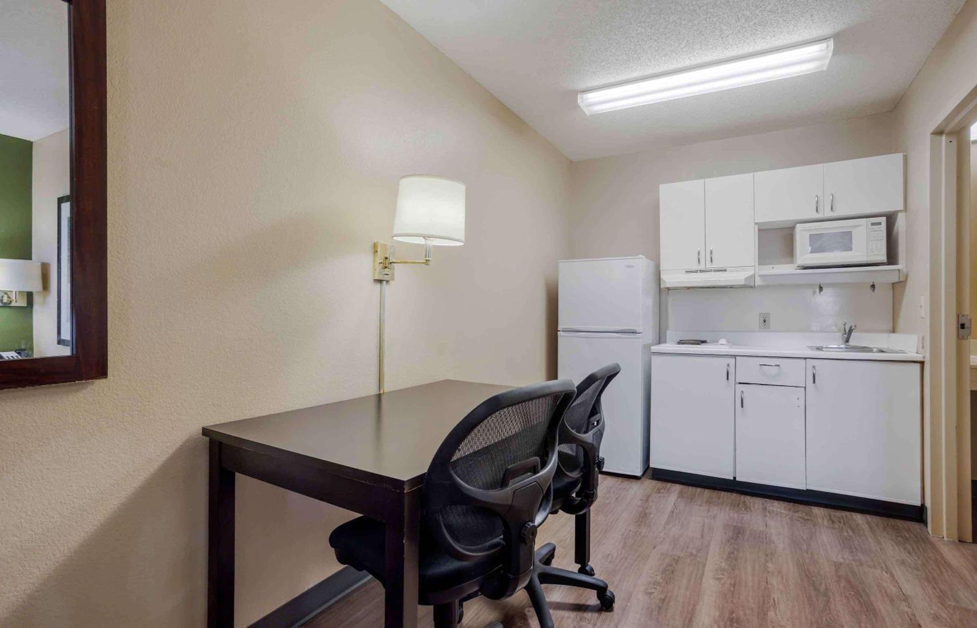 Extended Stay America Select Suites - Charlotte - Airport Экстерьер фото